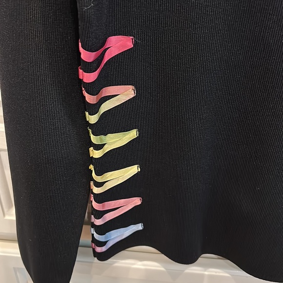 NWT! Vintage 2000 Prima Bella Black Knit Top w/ Satin Ribbon on sides - Picture 5 of 8